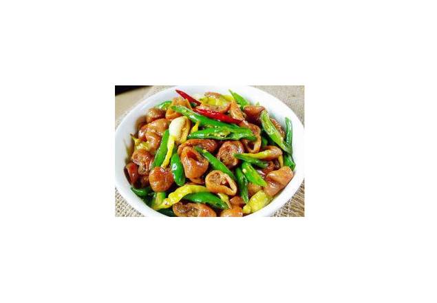 G10 Pork Intestine with Hot Pepper 尖椒肥肠